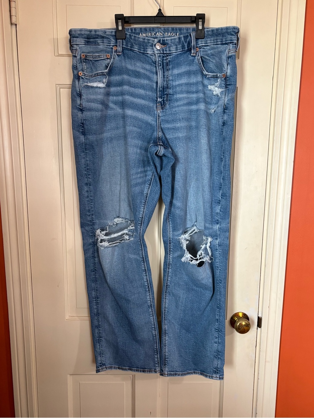American Eagle Jeans Womens 18  Blue Denim Curvy Straight Leg Stretch Distressed
